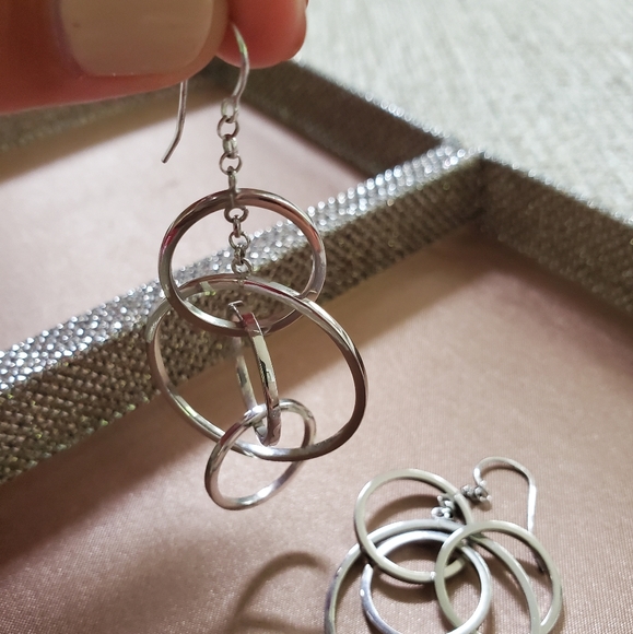 14k White Gold Circle Dangle Earrings - Picture 5 of 11